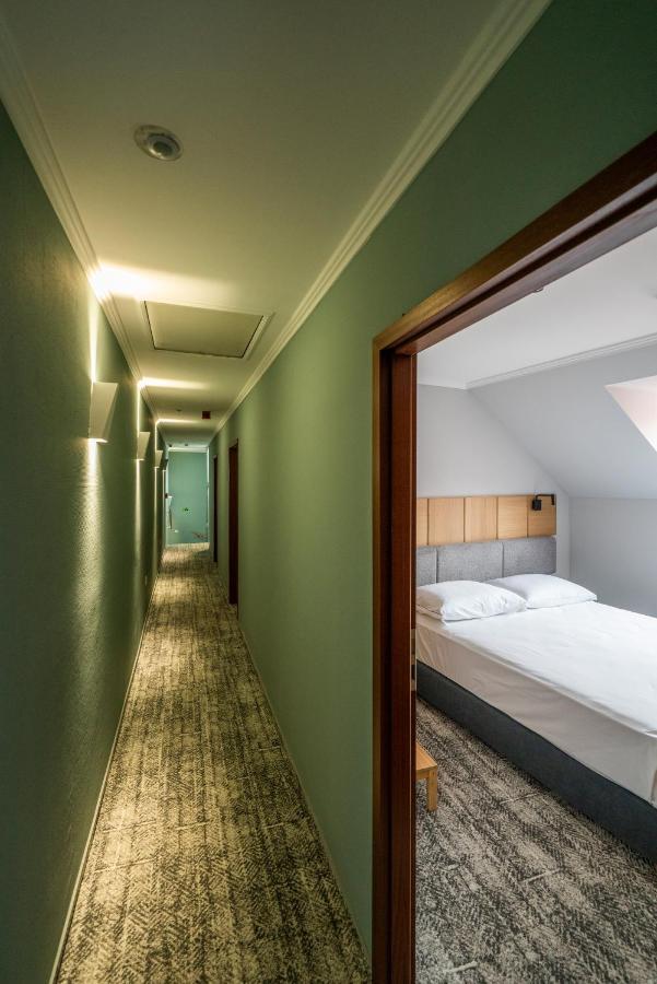 Duett - Urban Rooms Γκιόρ Εξωτερικό φωτογραφία